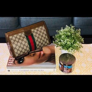 End of summer sale! Vintage Gucci clutch